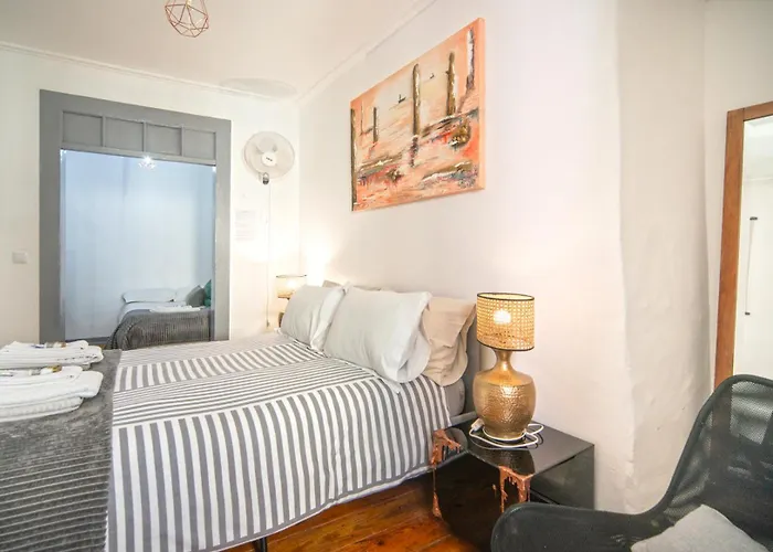 Apartment In Bairro Alto 2 - Lisbon Charm